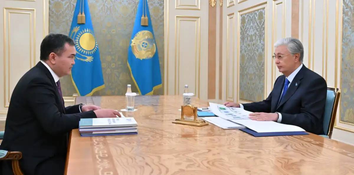 Президент Астана қаласының әкімі Жеңіс Қасымбекті қабылдады