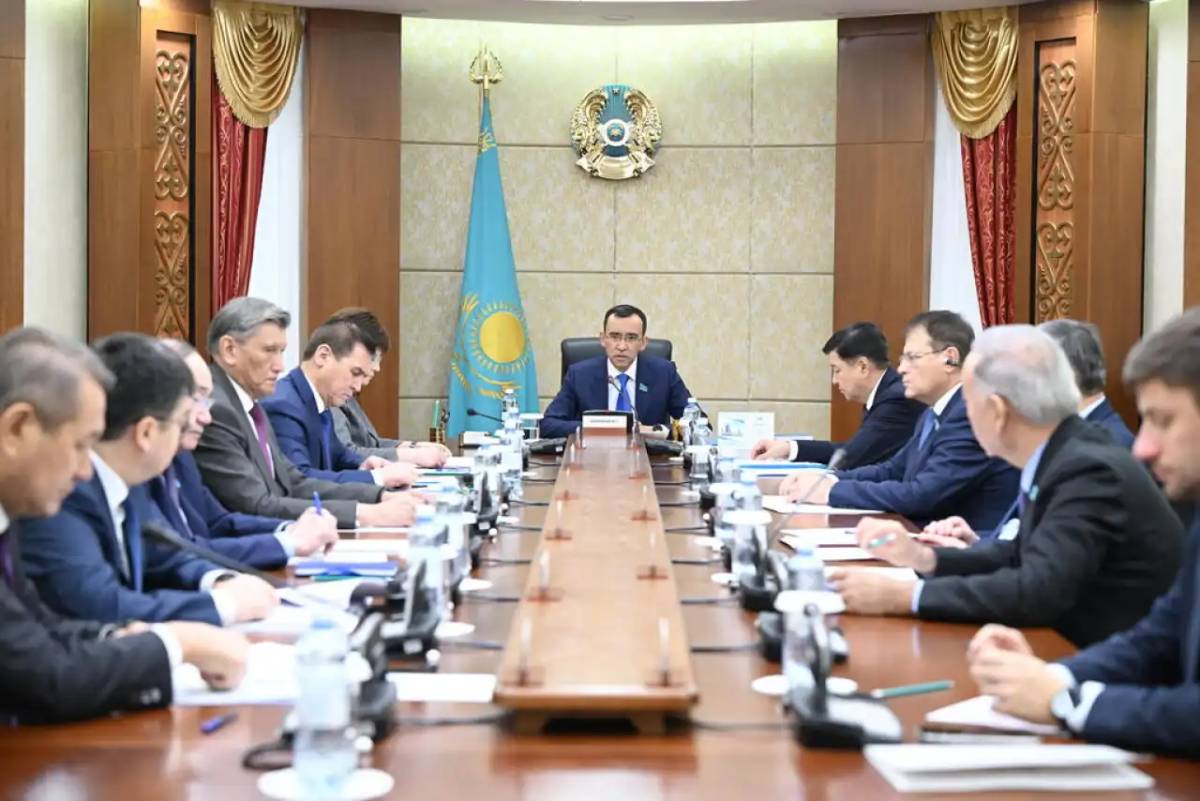 Сенаторлар Палата отырысында Бюджет кодексін қарайды