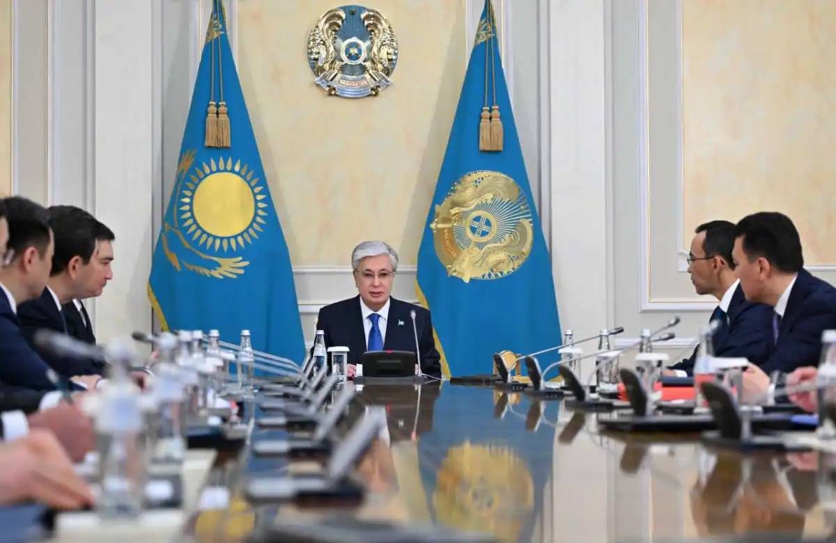 Мемлекет басшысы көлік министрі Марат Қарабаевқа сөгіс жариялады