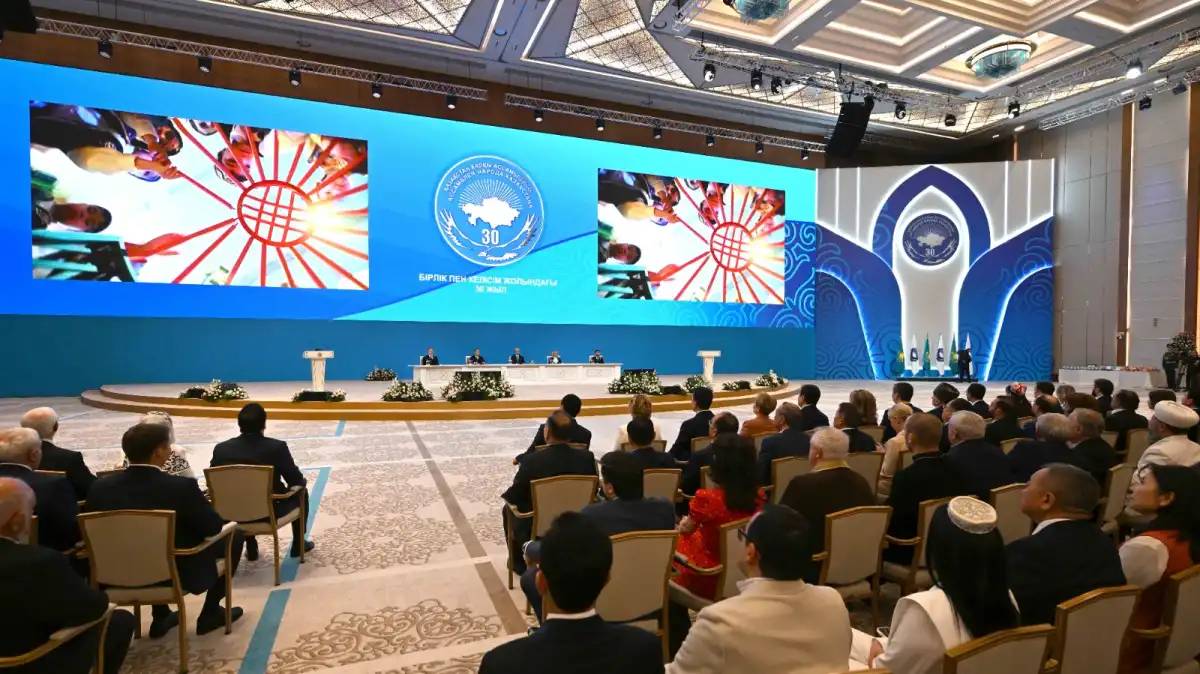 «Бірлігіміз – әралуандықта» қағидатын жүзеге асыру үшін мәдениет пен өнердің әлеуетін толық пайдаланған дұрыс – Президент