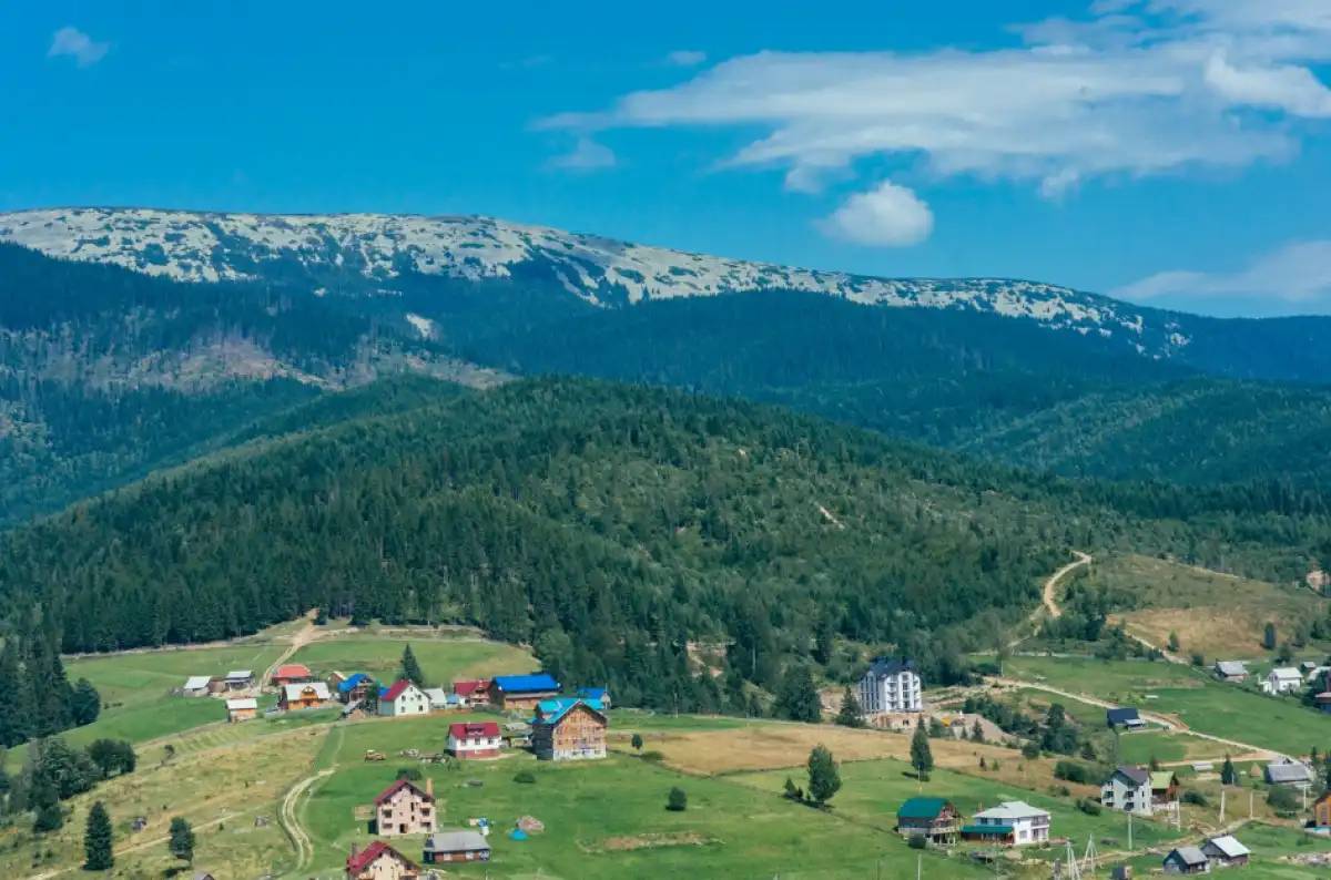 Елімізде «Ауыл – ел бесігі» сияқты кейбір әлеуметтік бағдарламалардың күші жойылады