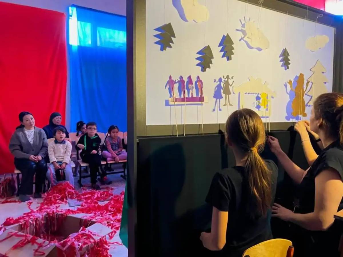 Елордалық  балалар  «Таза Қазақстан» спектаклін тамашалады