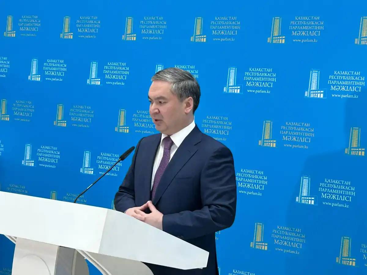 Ерсайын Нағаспаев: Құрылыс құжаттарына сәйкес келмейтін нысандарды салуға рұқсат берілмейді