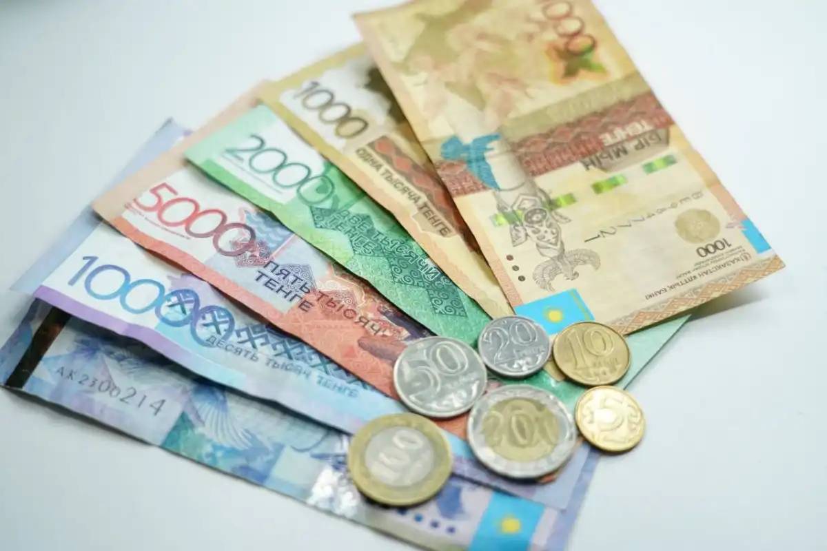 Астанада қызметкерінің жалақысын төлемеген кәсіпкер 9 млн теңге тұратын көлігін берді