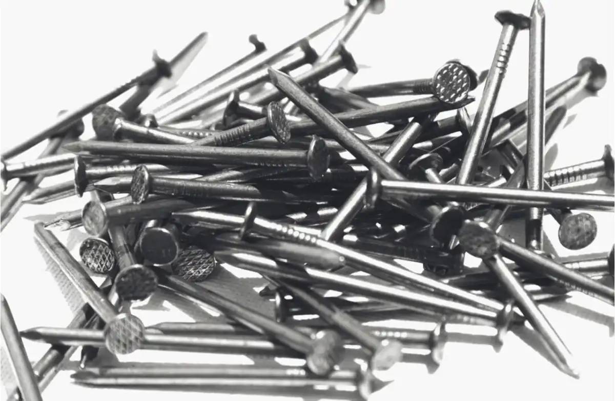 Шымкентте бір жасар бала 4 сантиметрлік шеге жұтып қойған