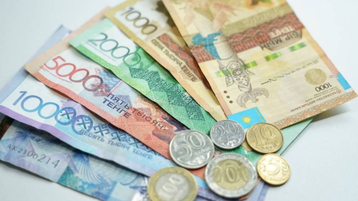 Алаяқтар рәсімдеген кредиттерді банктер өздері төлейді — Қаржы нарығын реттеу агенттігі