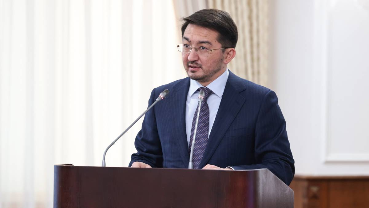 Министр цифрлық сала мамандарын кәсіби мерекемен құттықтады