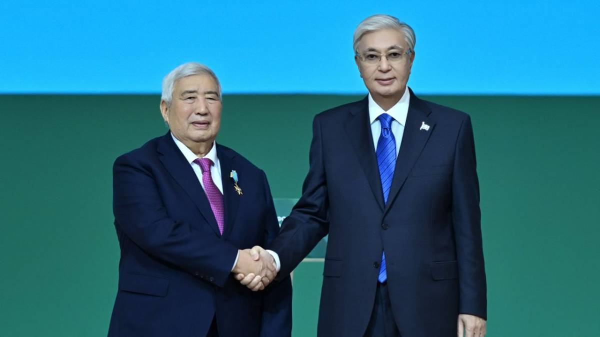 Тоқаев ауыл шаруашылығы саласының еңбеккерлерін марапаттады