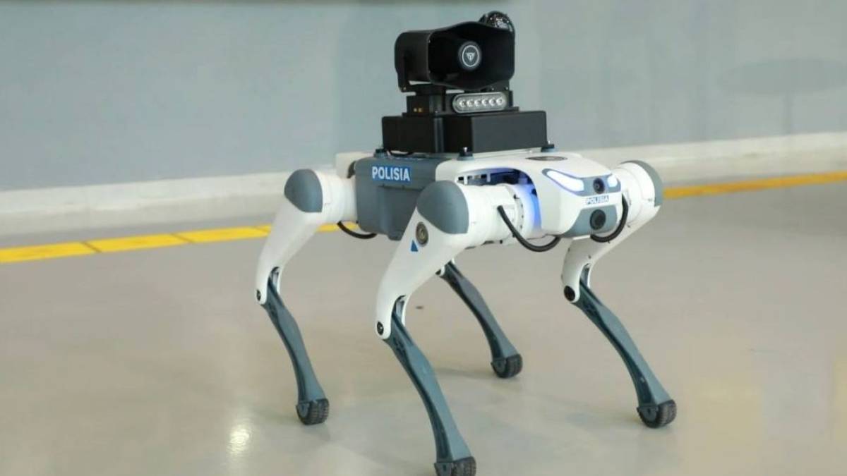 Астанада қоғамдық тәртіпті қамтамасыз ету үшін төрт аяқты роботтар қолданылады