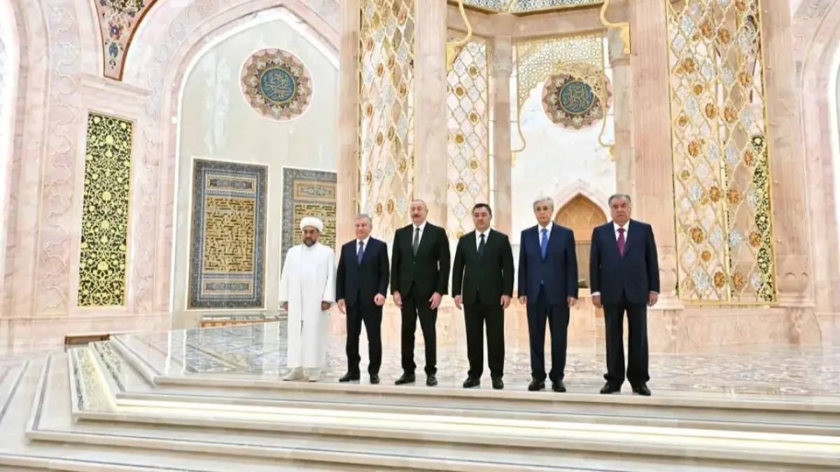 Орталық Азия және Әзербайжан мемлекеттерінің басшылары Ислам өркениеті орталығына барды