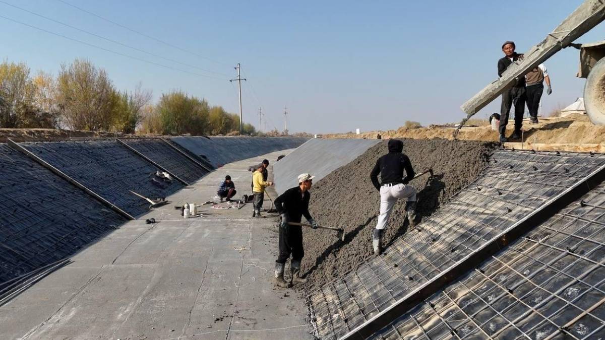 Түркістан облысында 62 шақырымнан астам арық каналдарын бетонмен қаптау жұмыстары жүргізіліп жатыр