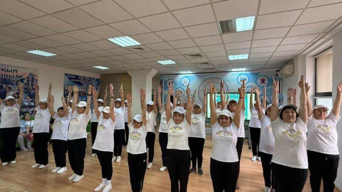 Елордалық қарттар Айкуне гимнастикасы курсын аяқтады