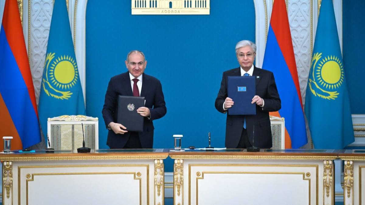 Қасым-Жомарт Тоқаев пен Никол Пашинян Бірлескен мәлімдеме жасады