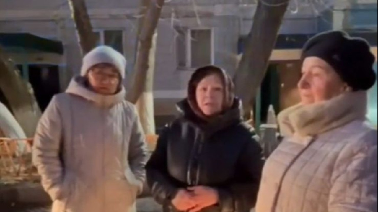 Астаналық құтқарушылар тұрғын үйдегі өрт кезінде 40 адамды эвакуациялады